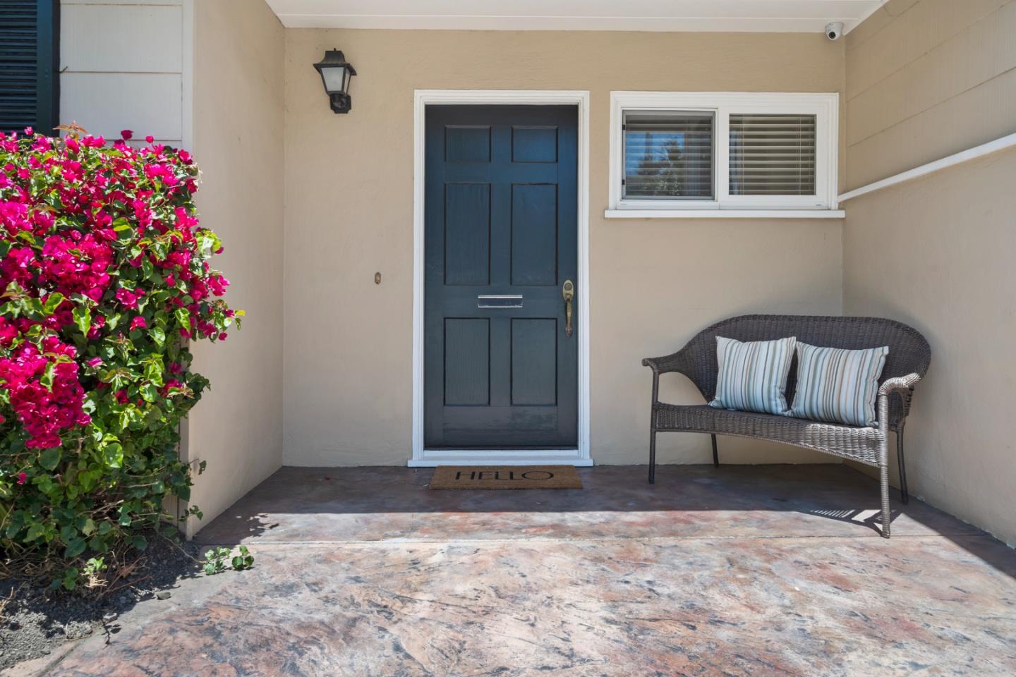 Detail Gallery Image 4 of 51 For 50 La Prenda, Millbrae,  CA 94030 - 3 Beds | 2 Baths