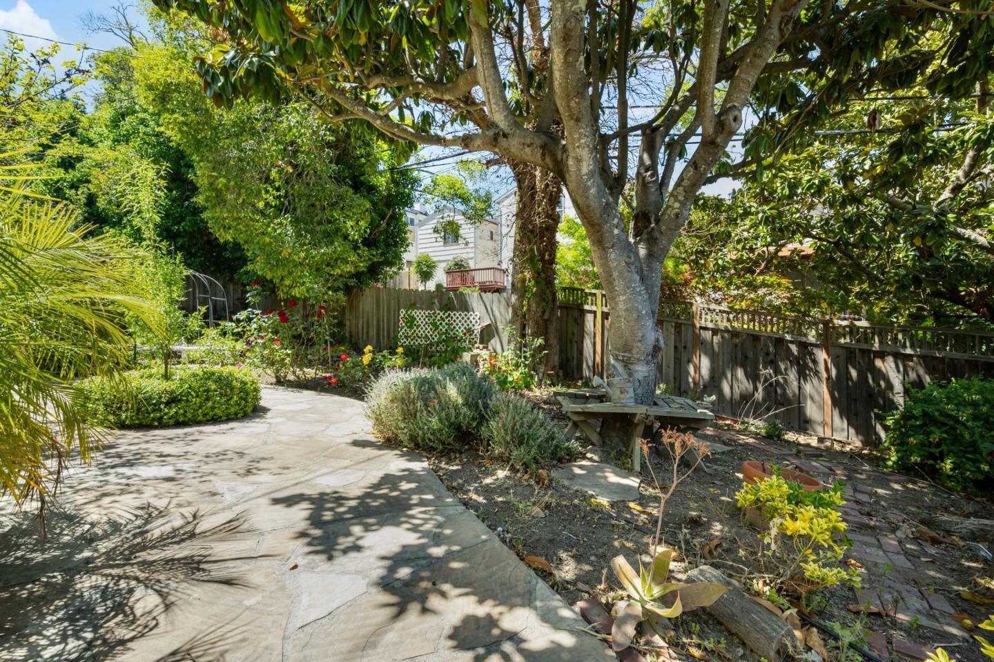 Detail Gallery Image 50 of 51 For 50 La Prenda, Millbrae,  CA 94030 - 3 Beds | 2 Baths