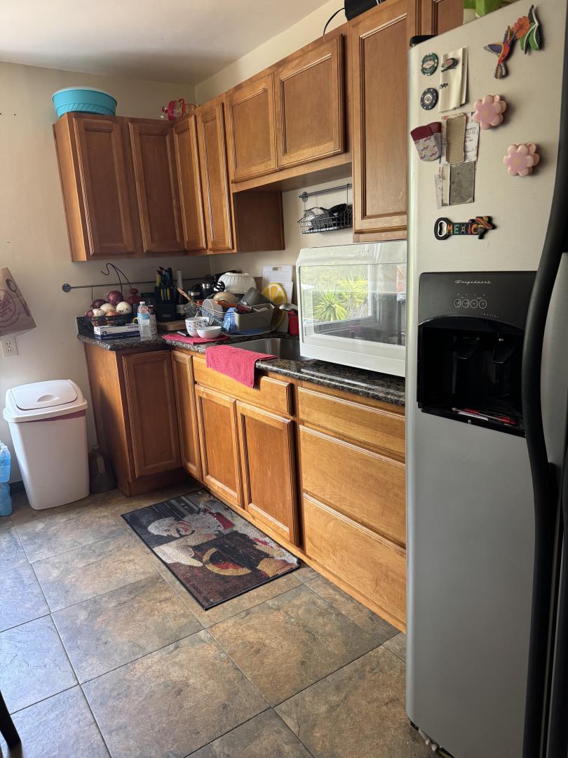 Detail Gallery Image 3 of 7 For 33 Lewis Ave, South San Francisco,  CA 94080 - – Beds | – Baths