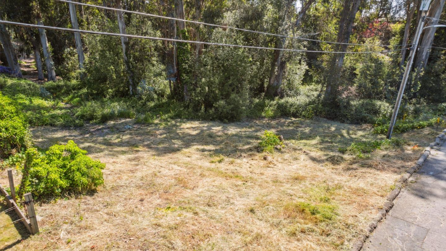 Detail Gallery Image 5 of 12 For 140 S Branciforte Ave, Santa Cruz,  CA 95062 - – Beds | – Baths