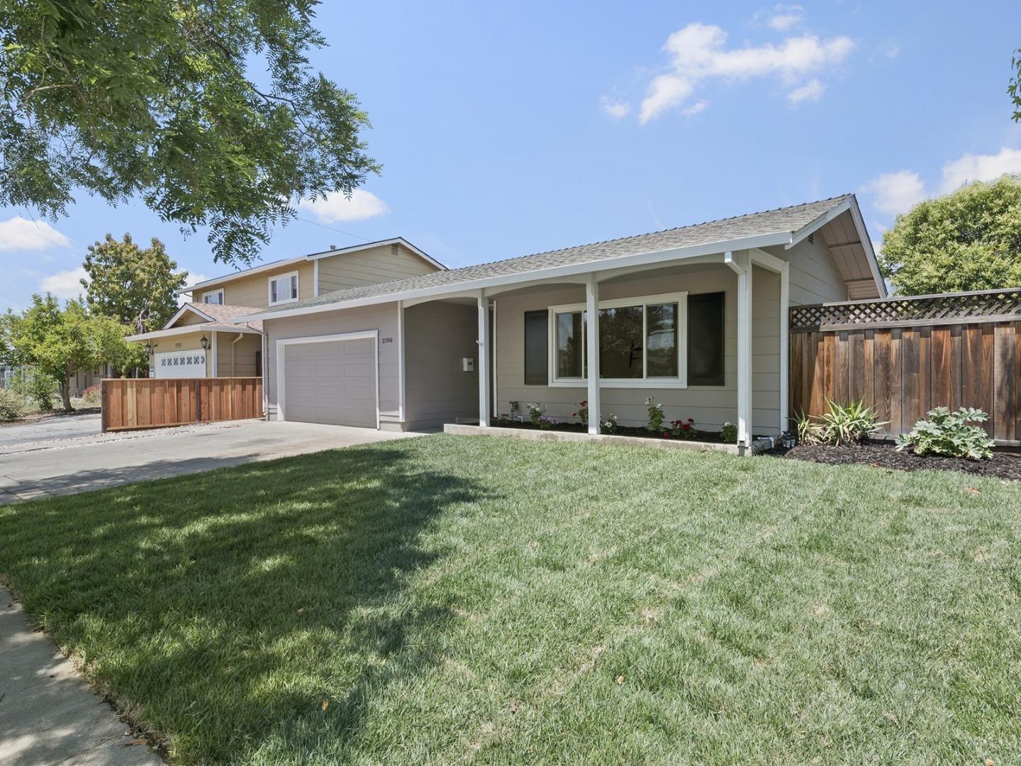Detail Gallery Image 3 of 24 For 2106 Treewood Ln, San Jose,  CA 95132 - 3 Beds | 2 Baths