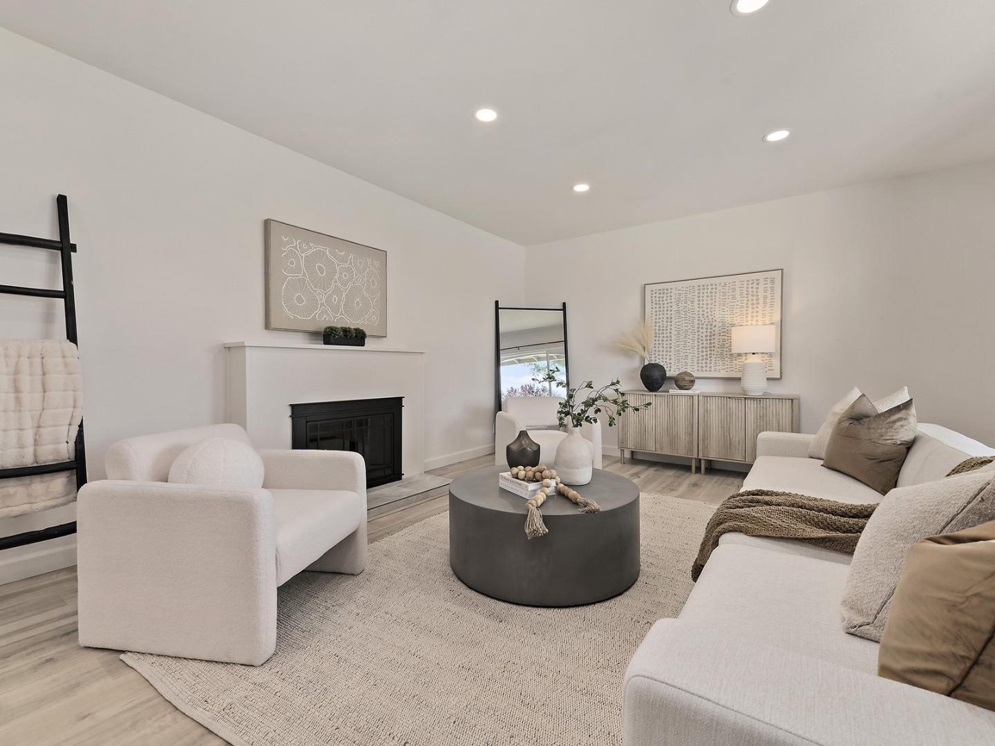 Detail Gallery Image 5 of 24 For 2106 Treewood Ln, San Jose,  CA 95132 - 3 Beds | 2 Baths