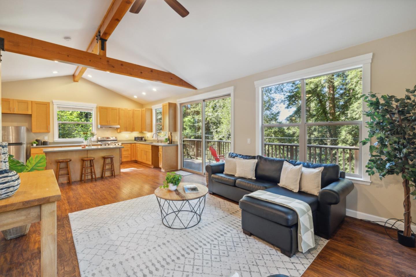 Detail Gallery Image 5 of 65 For 21 Forest Rd, Mount Hermon,  CA 95041 - 2 Beds | 2 Baths