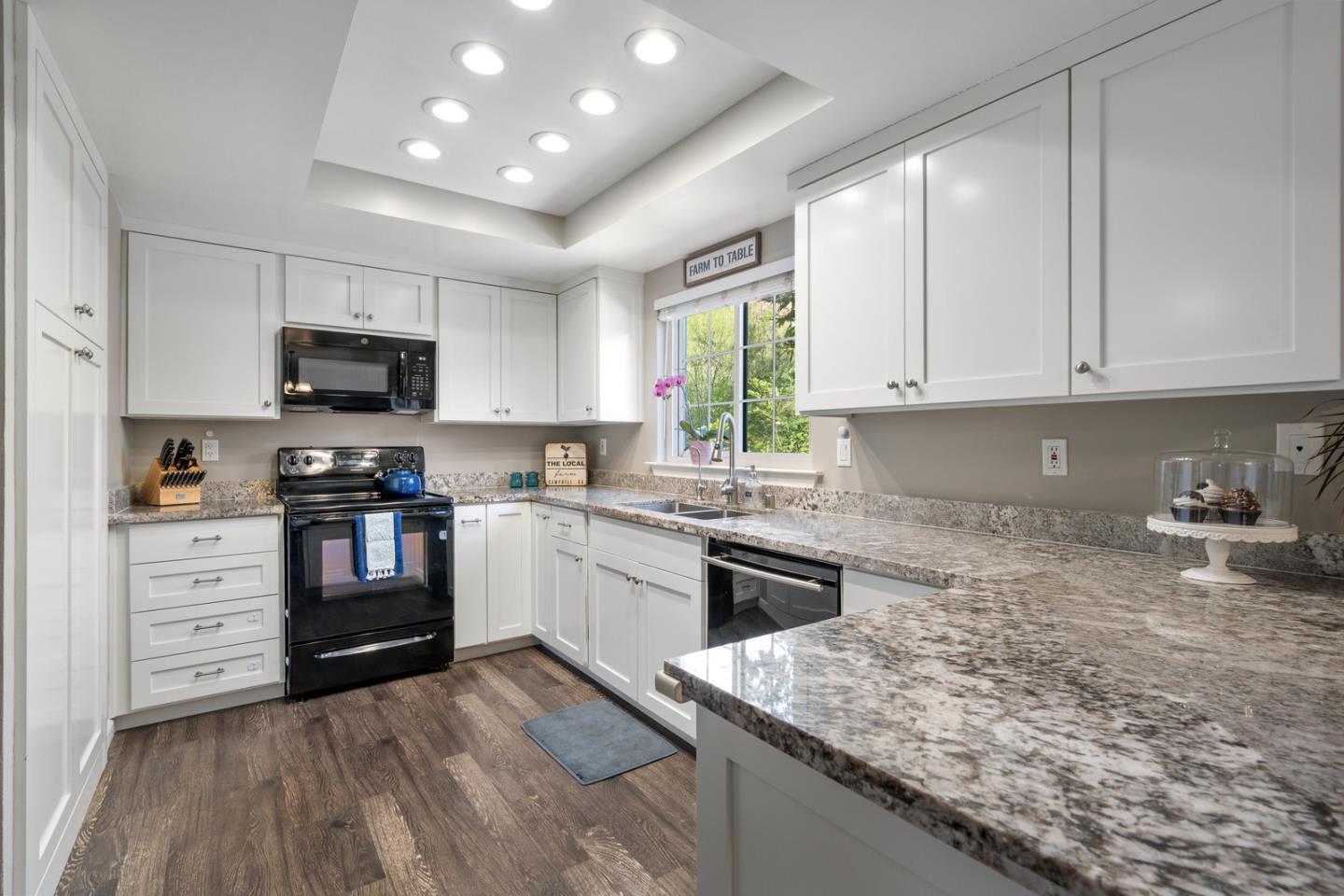 Detail Gallery Image 7 of 16 For 728 Duncanville Ct, Campbell,  CA 95008 - 3 Beds | 2/1 Baths