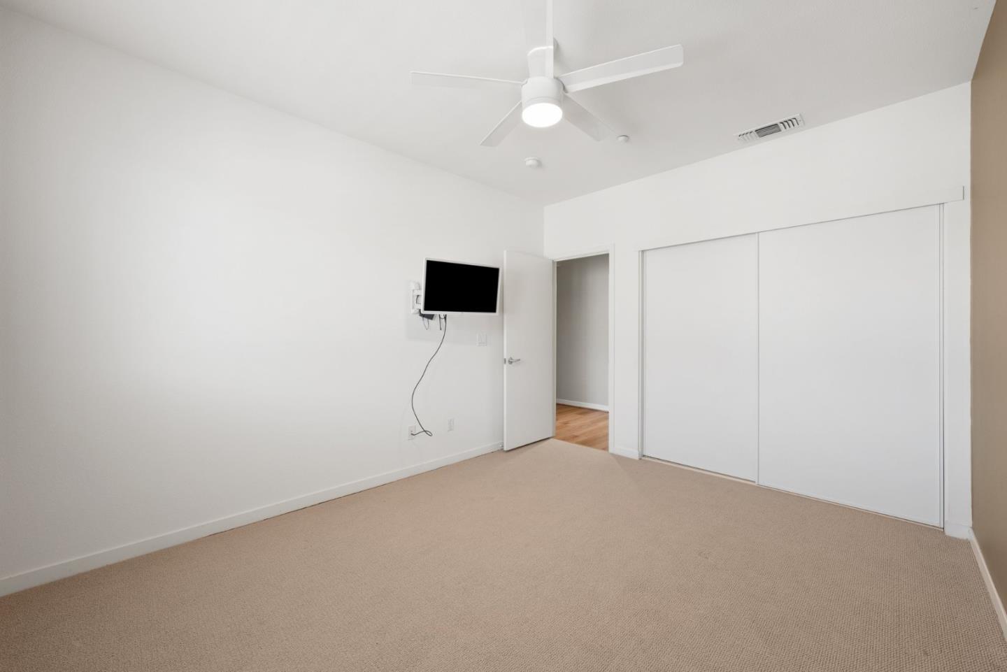 Detail Gallery Image 35 of 47 For 2853 Regatta Dr, Oakland,  CA 94601 - 3 Beds | 2/1 Baths