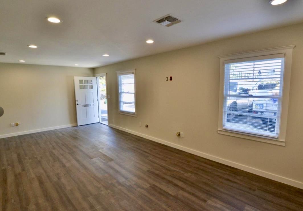 Detail Gallery Image 8 of 12 For 3365 Keaton Loop a,  San Jose,  CA 95121 - – Beds | – Baths