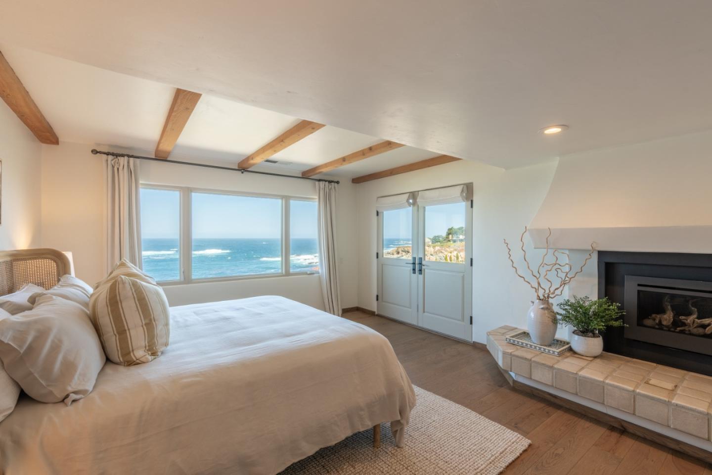 Detail Gallery Image 35 of 46 For 30530 Aurora Del Mar, Carmel,  CA 93923 - 3 Beds | 2/1 Baths