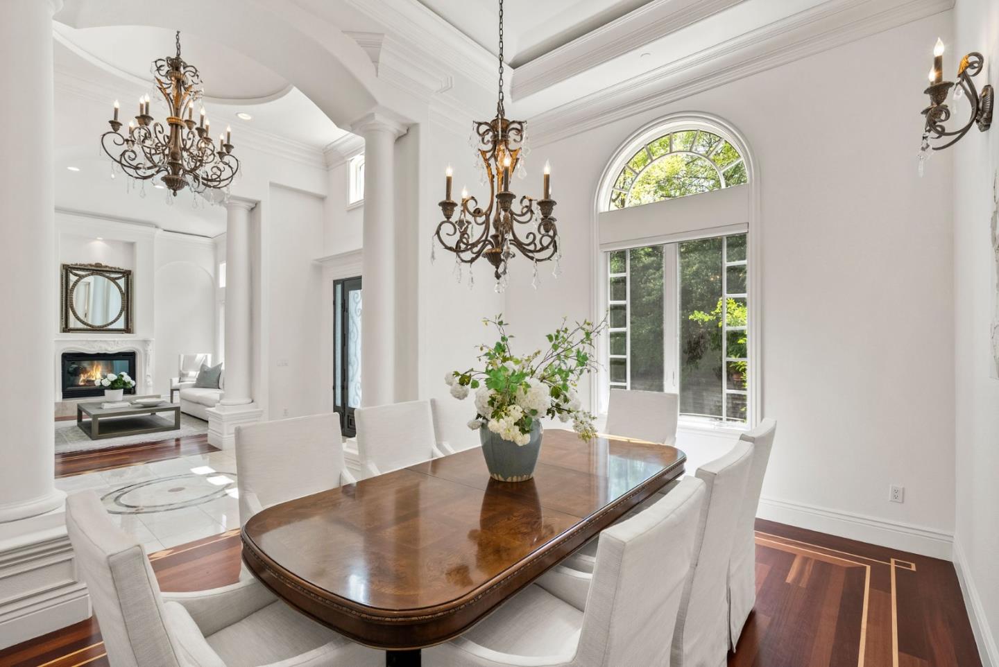Detail Gallery Image 14 of 63 For 12690 Dianne Dr, Los Altos Hills,  CA 94022 - 6 Beds | 6/1 Baths