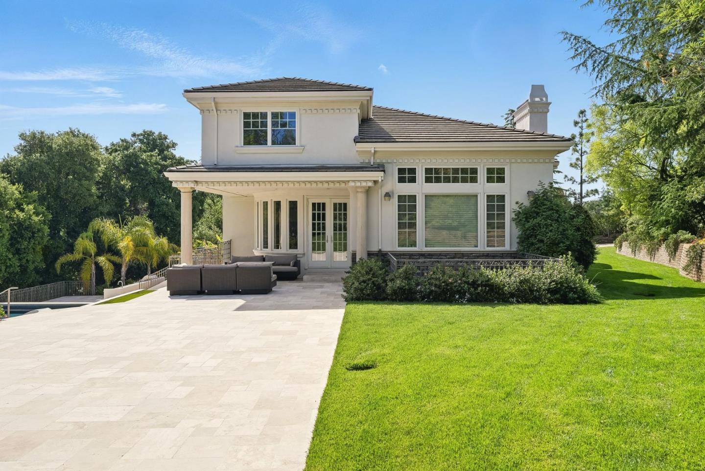 Detail Gallery Image 51 of 63 For 12690 Dianne Dr, Los Altos Hills,  CA 94022 - 6 Beds | 6/1 Baths