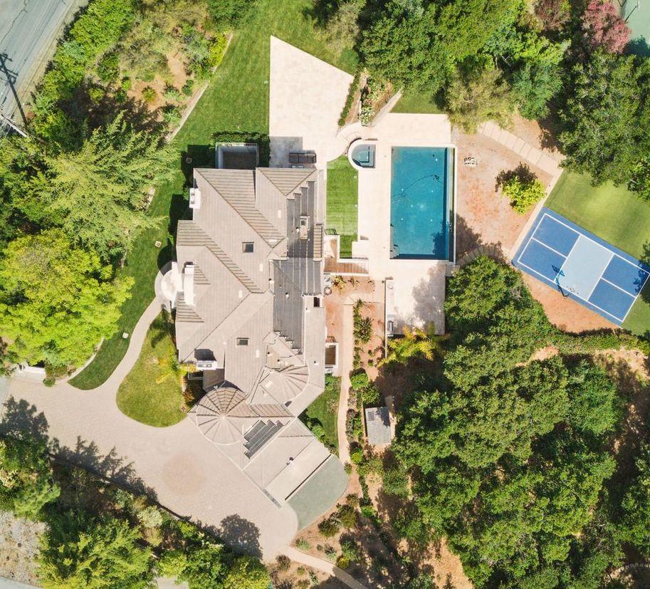 Detail Gallery Image 61 of 63 For 12690 Dianne Dr, Los Altos Hills,  CA 94022 - 6 Beds | 6/1 Baths