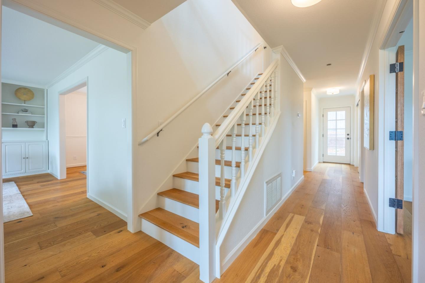 Detail Gallery Image 17 of 43 For 900 Franklin St, Montara,  CA 94037 - 5 Beds | 4 Baths