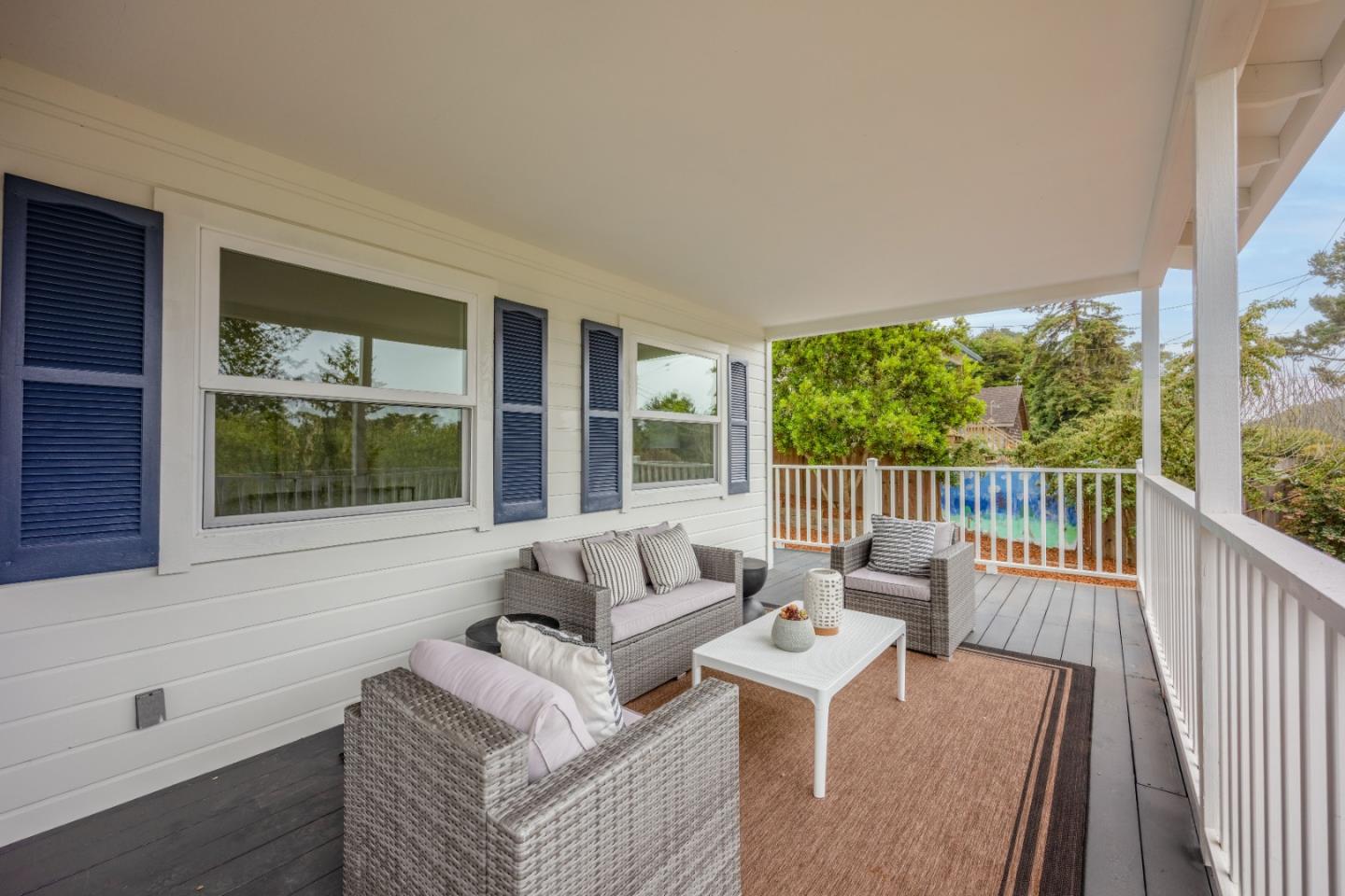 Detail Gallery Image 4 of 43 For 900 Franklin St, Montara,  CA 94037 - 5 Beds | 4 Baths