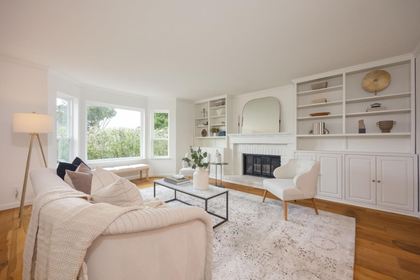 Detail Gallery Image 6 of 43 For 900 Franklin St, Montara,  CA 94037 - 5 Beds | 4 Baths