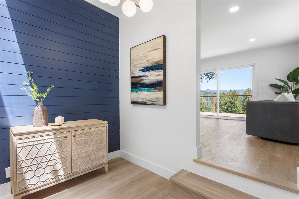 Detail Gallery Image 12 of 35 For 17060 Lon Rd, Los Gatos,  CA 95033 - 4 Beds | 2/1 Baths