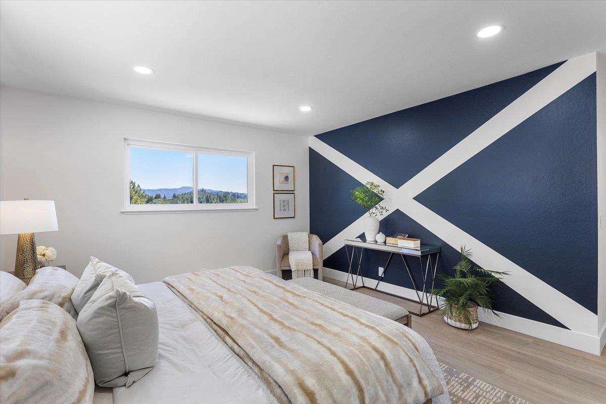 Detail Gallery Image 17 of 35 For 17060 Lon Rd, Los Gatos,  CA 95033 - 4 Beds | 2/1 Baths