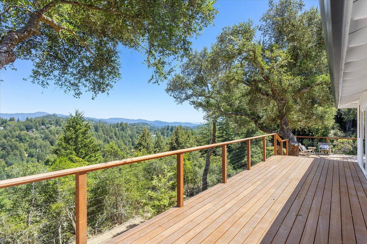 Detail Gallery Image 2 of 35 For 17060 Lon Rd, Los Gatos,  CA 95033 - 4 Beds | 2/1 Baths