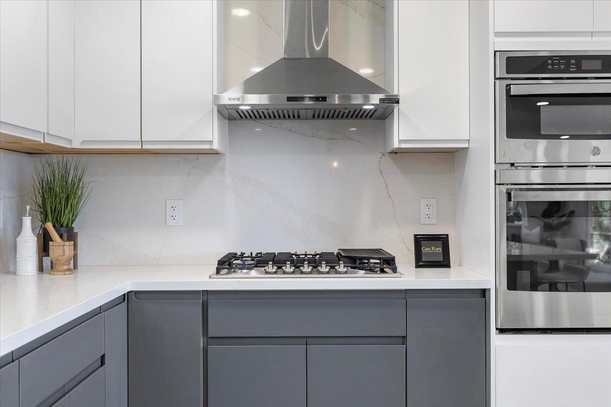 Detail Gallery Image 8 of 35 For 17060 Lon Rd, Los Gatos,  CA 95033 - 4 Beds | 2/1 Baths