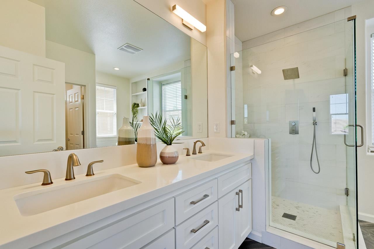 Detail Gallery Image 22 of 78 For 3068 Mary Helen Ln, San Jose,  CA 95136 - 4 Beds | 3/1 Baths