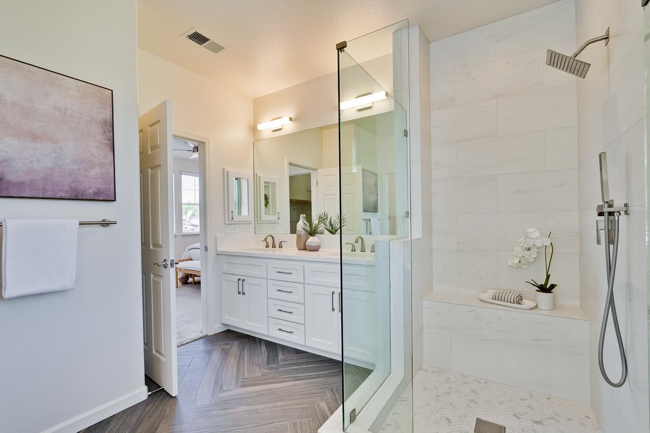Detail Gallery Image 27 of 78 For 3068 Mary Helen Ln, San Jose,  CA 95136 - 4 Beds | 3/1 Baths