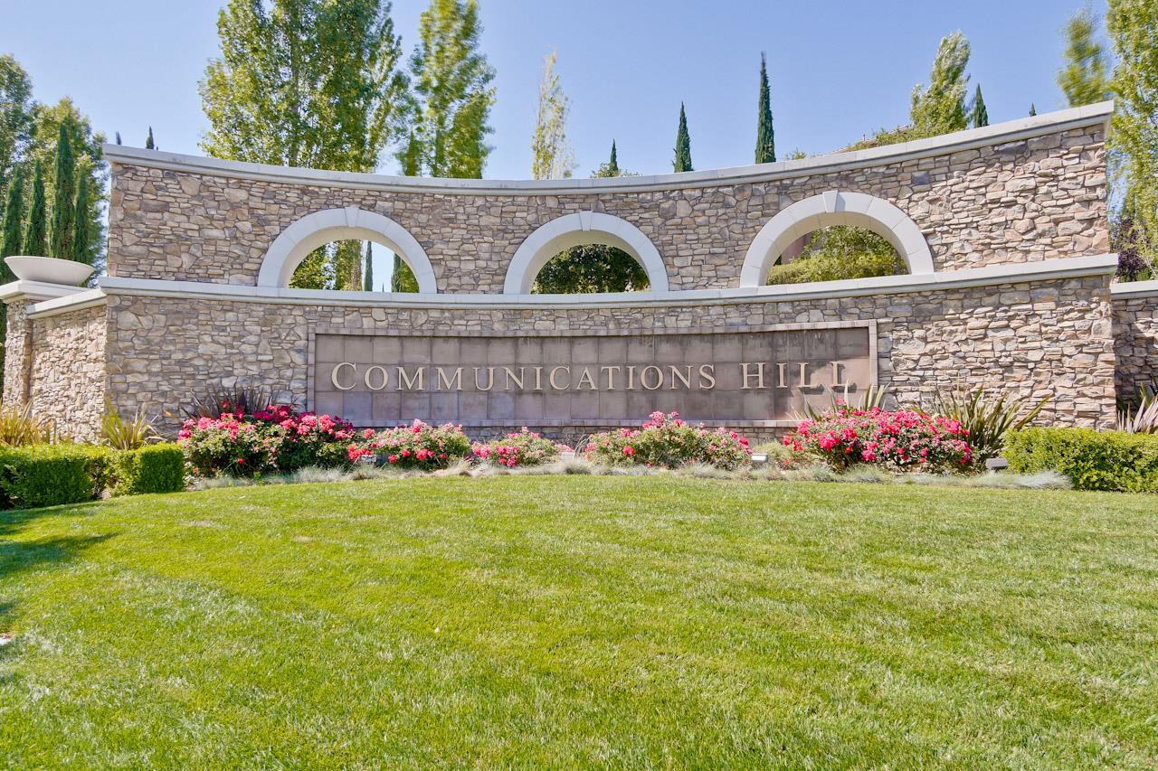 Detail Gallery Image 63 of 78 For 3068 Mary Helen Ln, San Jose,  CA 95136 - 4 Beds | 3/1 Baths