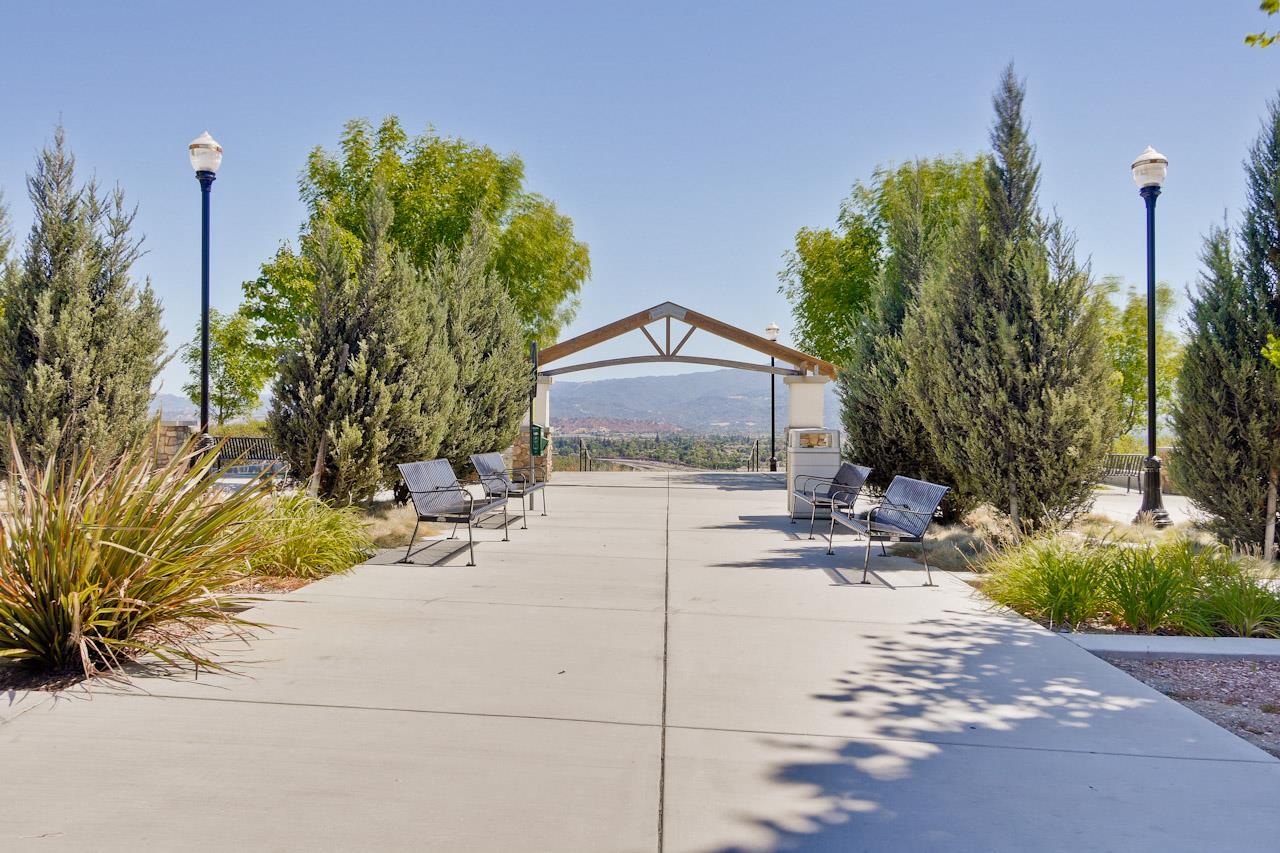 Detail Gallery Image 77 of 78 For 3068 Mary Helen Ln, San Jose,  CA 95136 - 4 Beds | 3/1 Baths