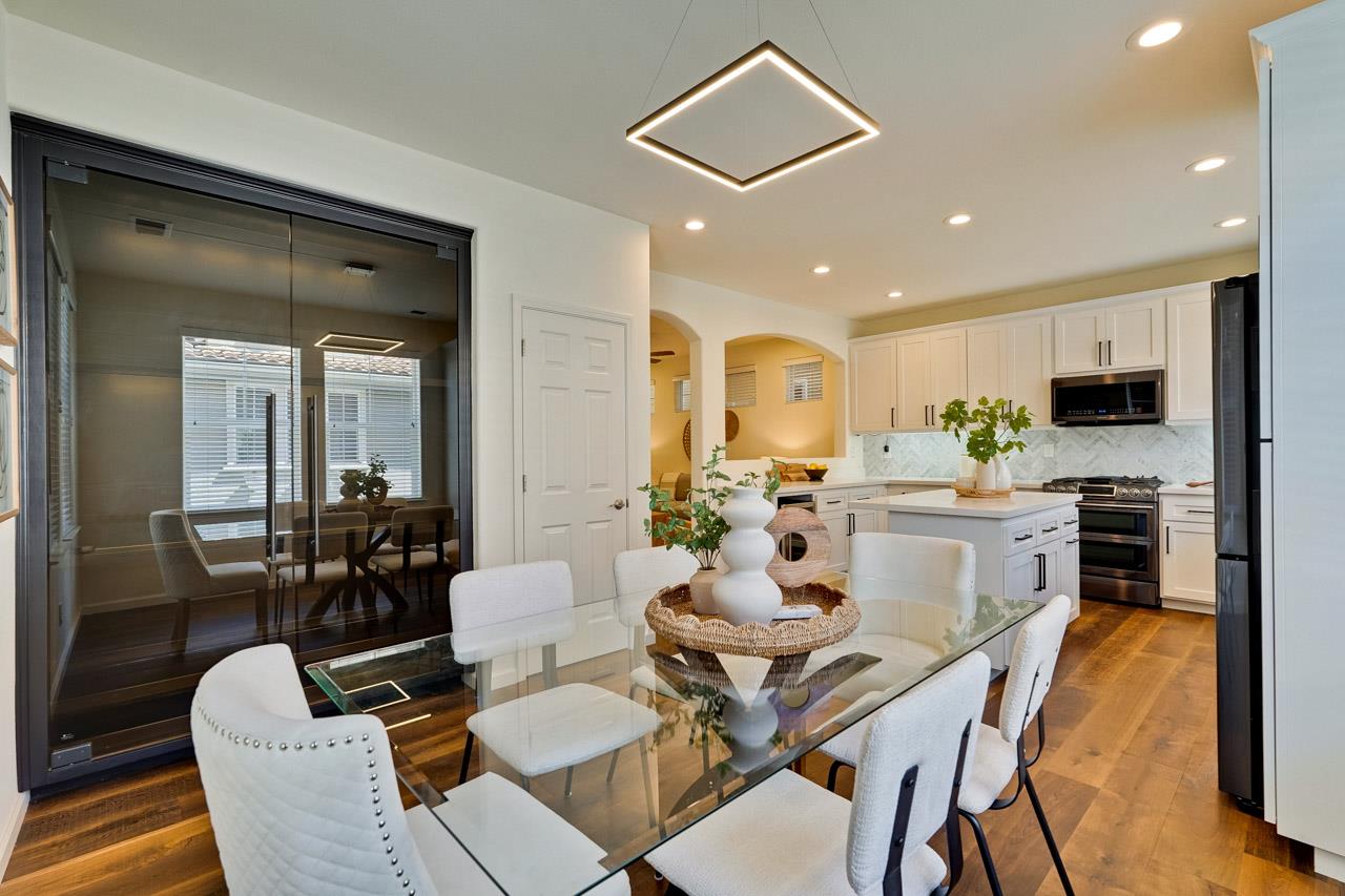 Detail Gallery Image 8 of 78 For 3068 Mary Helen Ln, San Jose,  CA 95136 - 4 Beds | 3/1 Baths