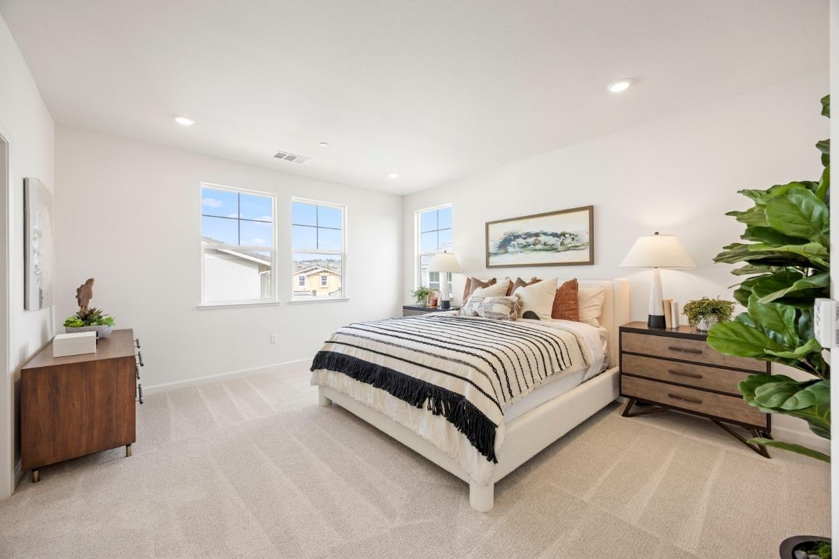 Detail Gallery Image 31 of 37 For 1515 Greeley Way, Gilroy,  CA 95020 - 5 Beds | 3 Baths
