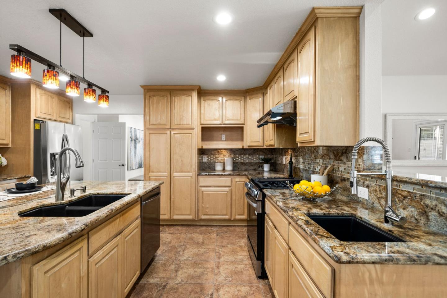 Detail Gallery Image 10 of 36 For 1173 Shamrock Dr, Campbell,  CA 95008 - 3 Beds | 2 Baths