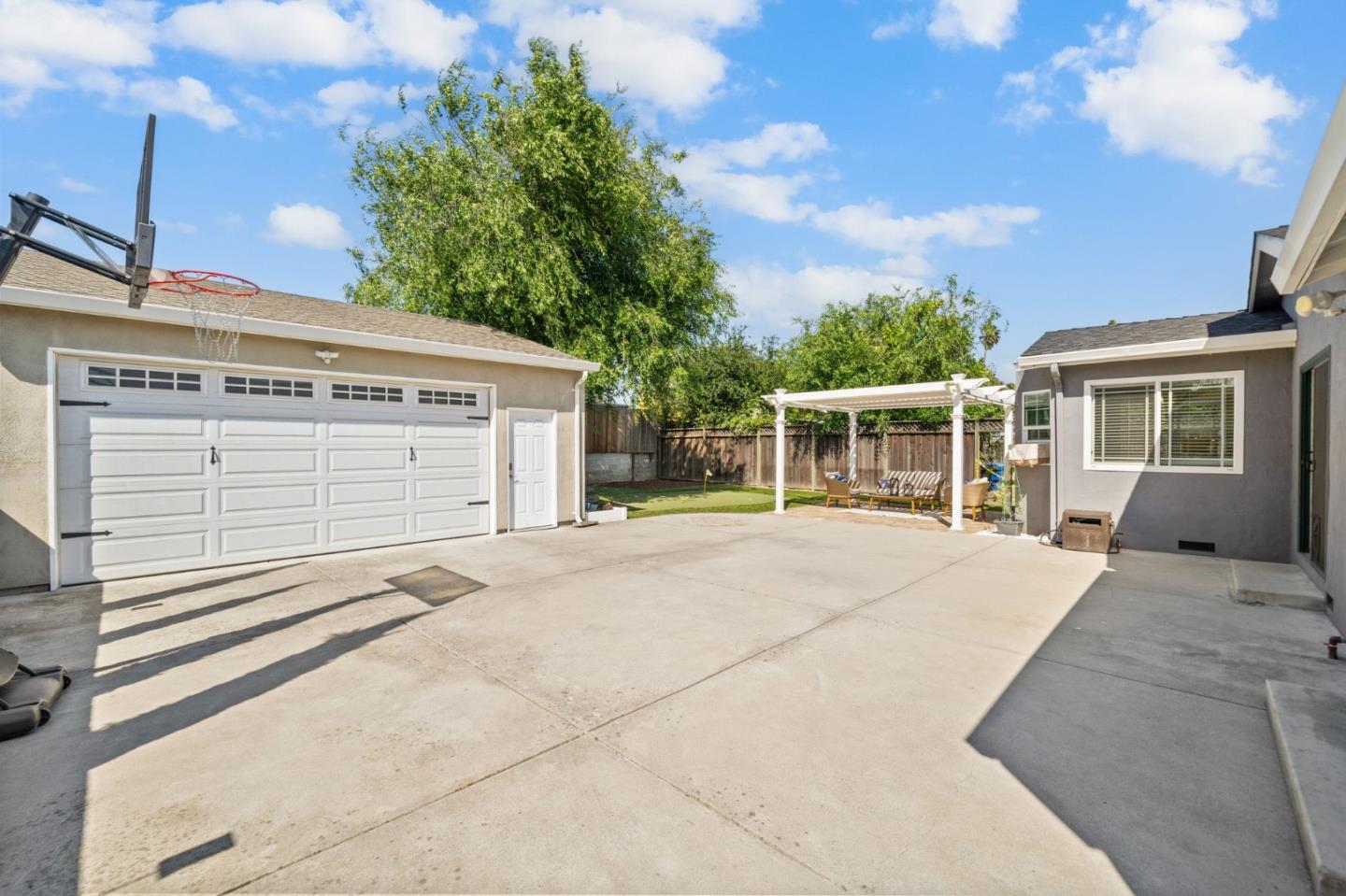 Detail Gallery Image 30 of 36 For 1173 Shamrock Dr, Campbell,  CA 95008 - 3 Beds | 2 Baths