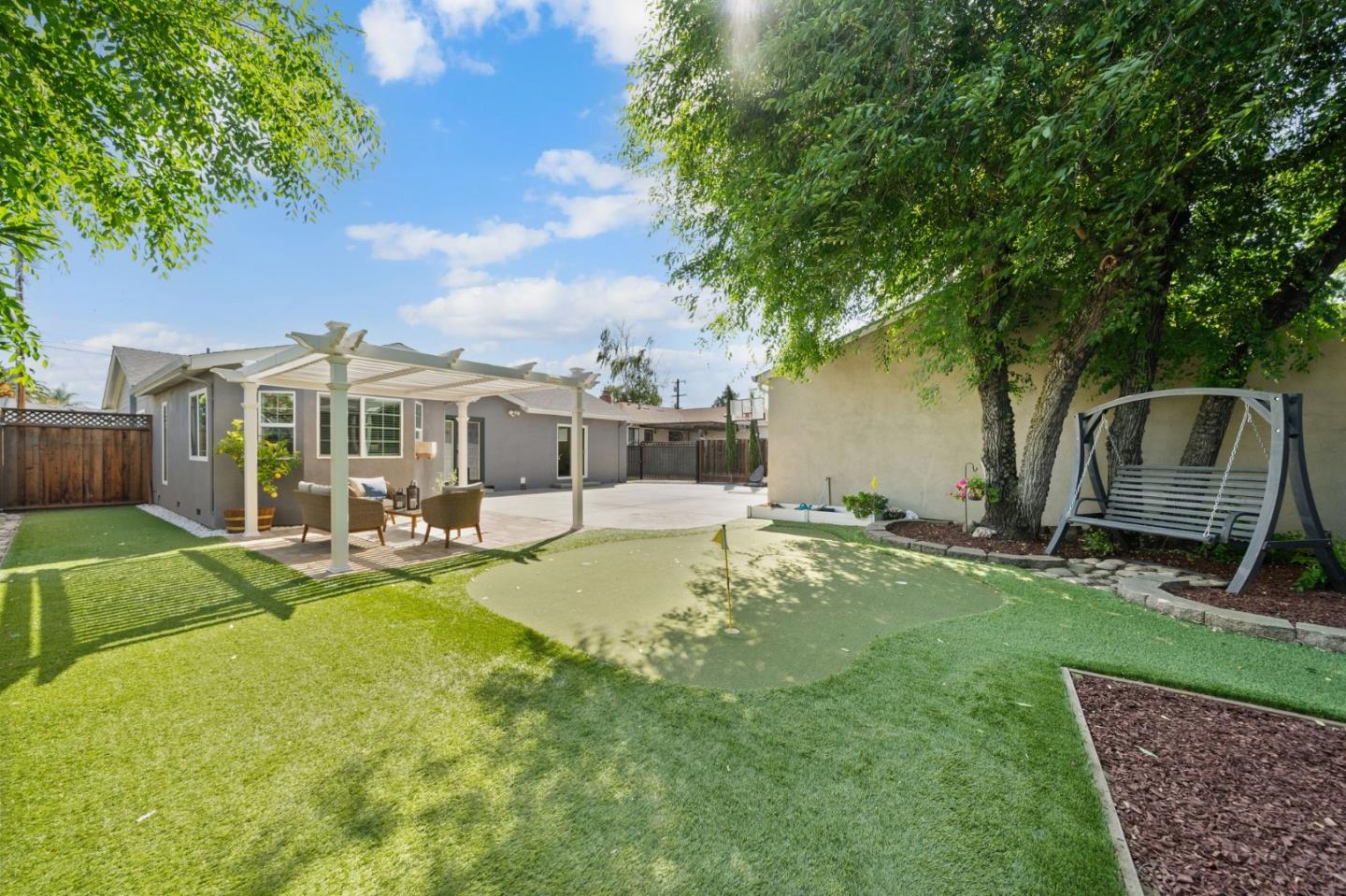 Detail Gallery Image 35 of 36 For 1173 Shamrock Dr, Campbell,  CA 95008 - 3 Beds | 2 Baths
