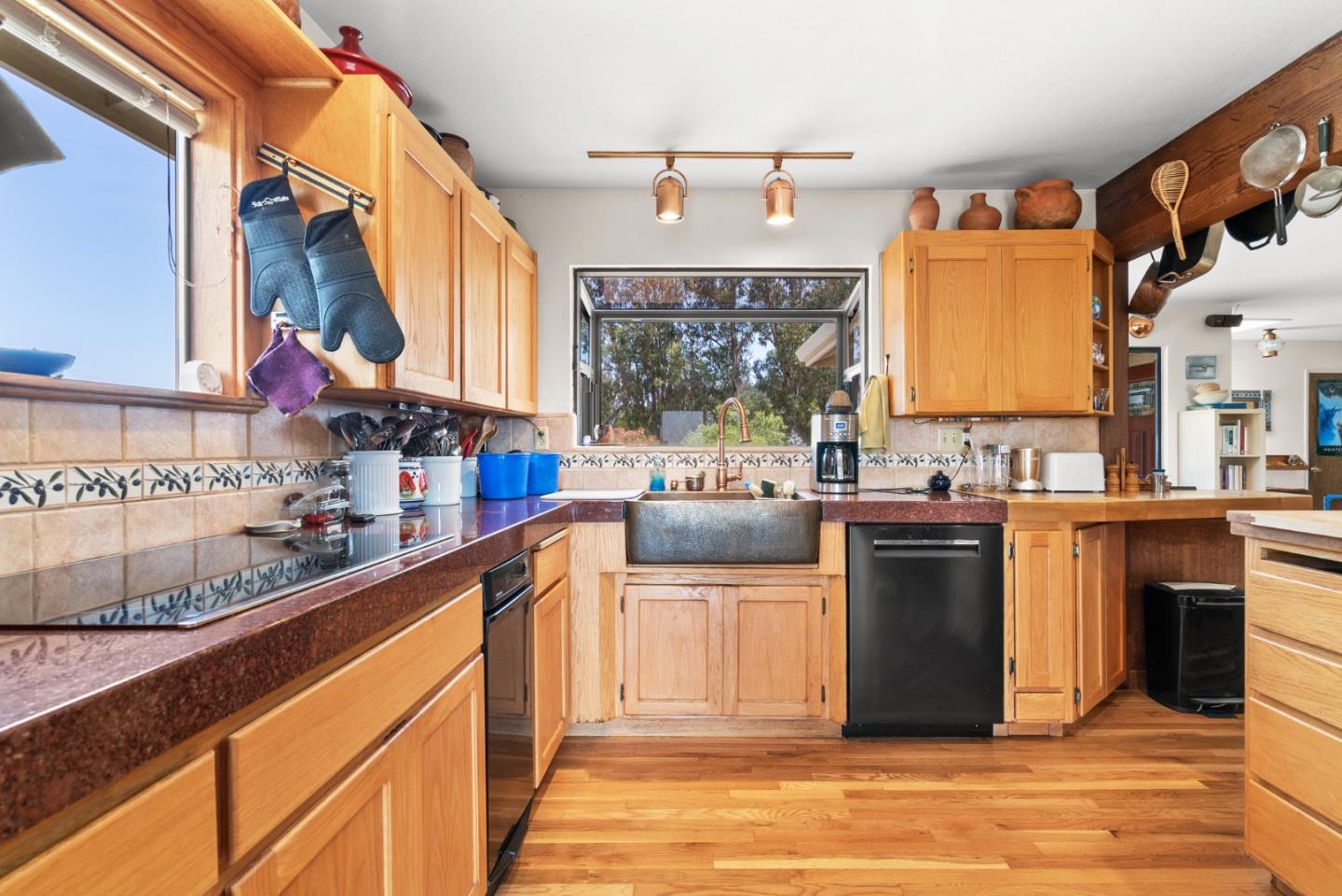 Detail Gallery Image 18 of 76 For 739 Snyder Ave, Aromas,  CA 95004 - 5 Beds | 3/1 Baths