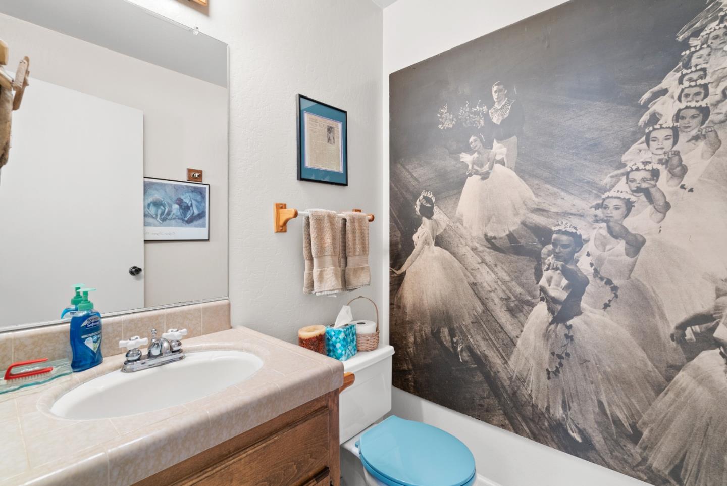 Detail Gallery Image 27 of 76 For 739 Snyder Ave, Aromas,  CA 95004 - 5 Beds | 3/1 Baths