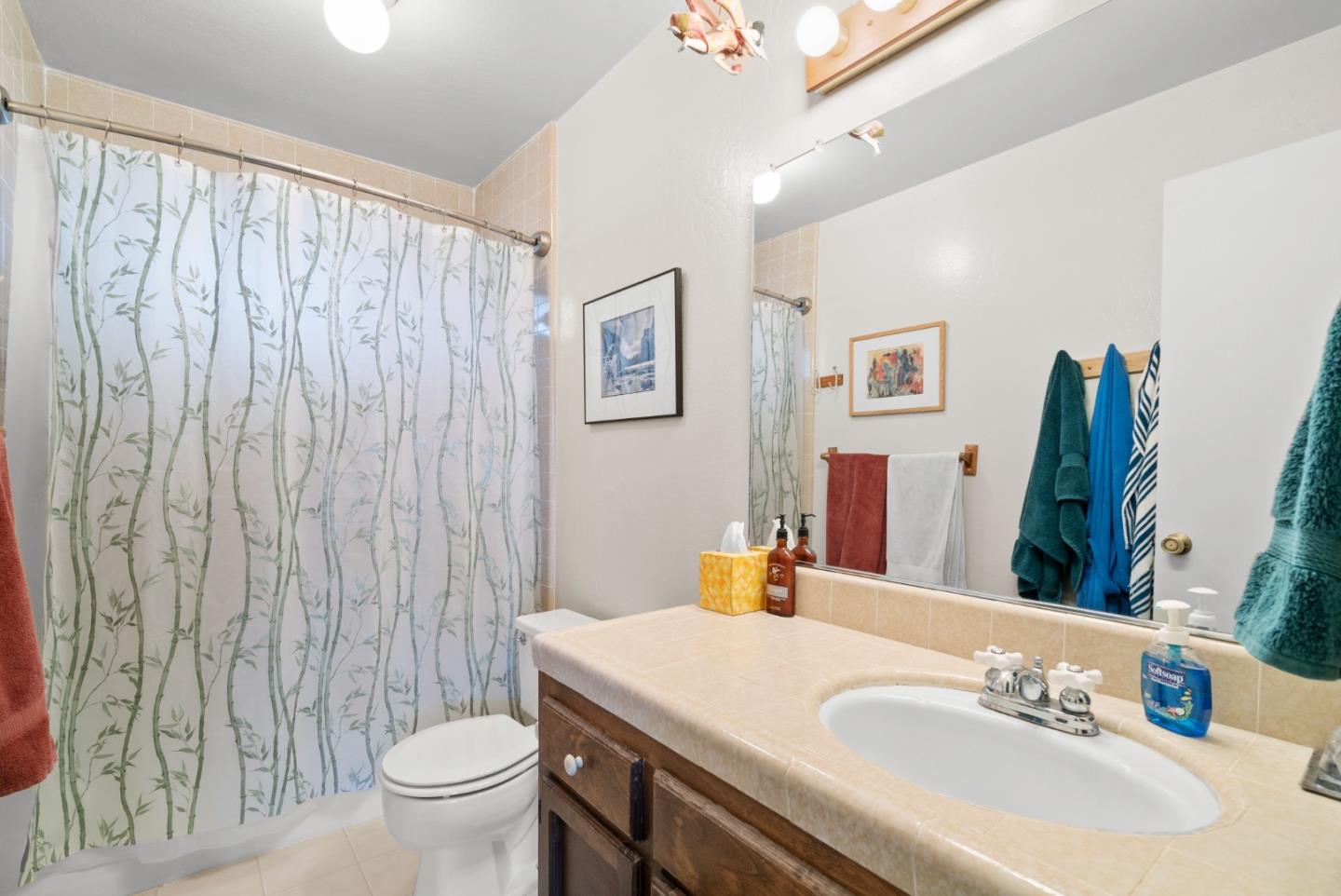 Detail Gallery Image 33 of 76 For 739 Snyder Ave, Aromas,  CA 95004 - 5 Beds | 3/1 Baths