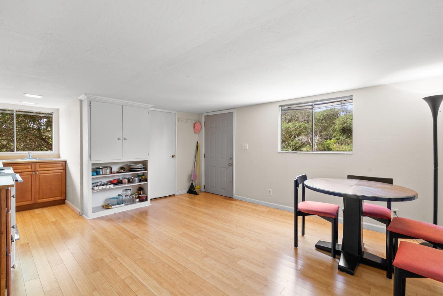 Detail Gallery Image 43 of 76 For 739 Snyder Ave, Aromas,  CA 95004 - 5 Beds | 3/1 Baths