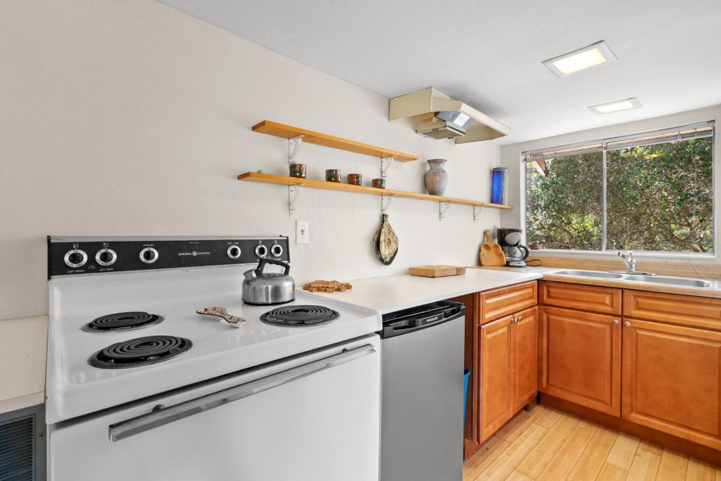 Detail Gallery Image 46 of 76 For 739 Snyder Ave, Aromas,  CA 95004 - 5 Beds | 3/1 Baths