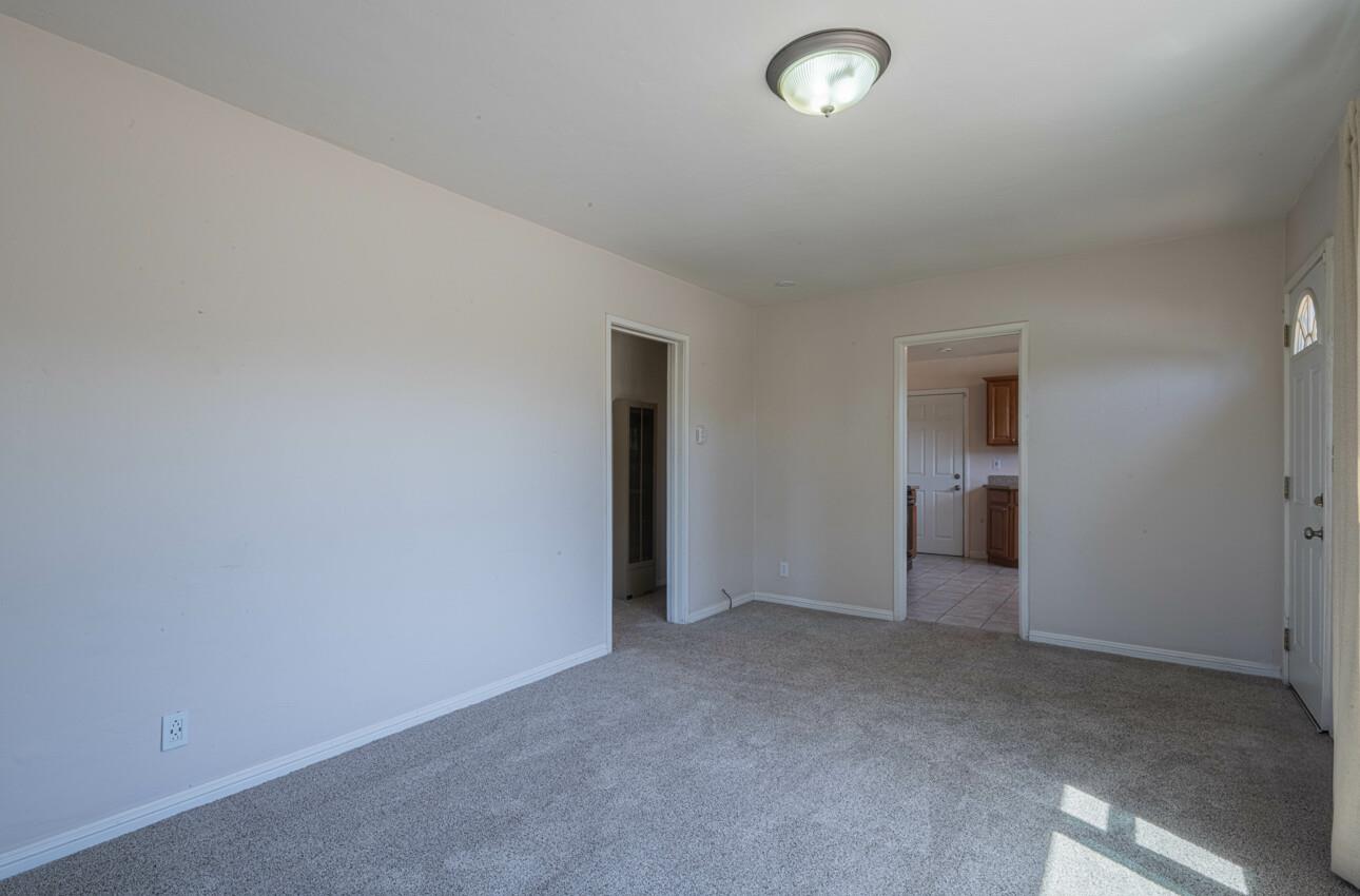 Detail Gallery Image 7 of 28 For 1259 Hillsdale St, Seaside,  CA 93955 - 2 Beds | 1 Baths