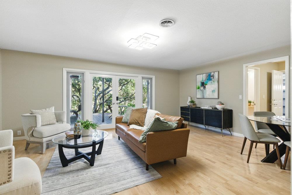 Detail Gallery Image 11 of 70 For 3225 Upper Lock Ave, Belmont,  CA 94002 - 3 Beds | 2/1 Baths