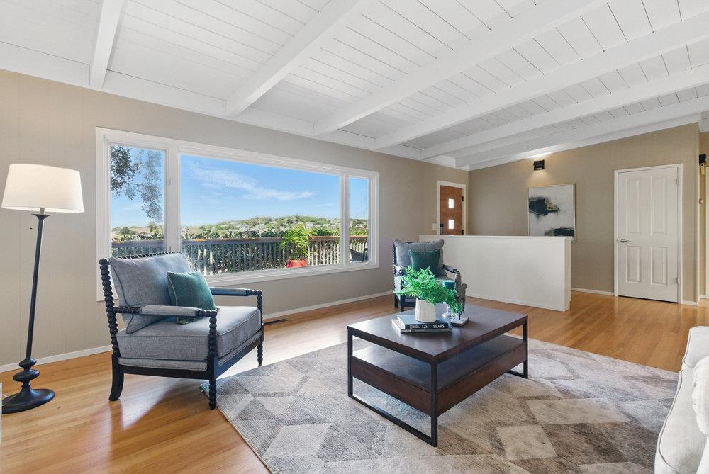 Detail Gallery Image 15 of 70 For 3225 Upper Lock Ave, Belmont,  CA 94002 - 3 Beds | 2/1 Baths