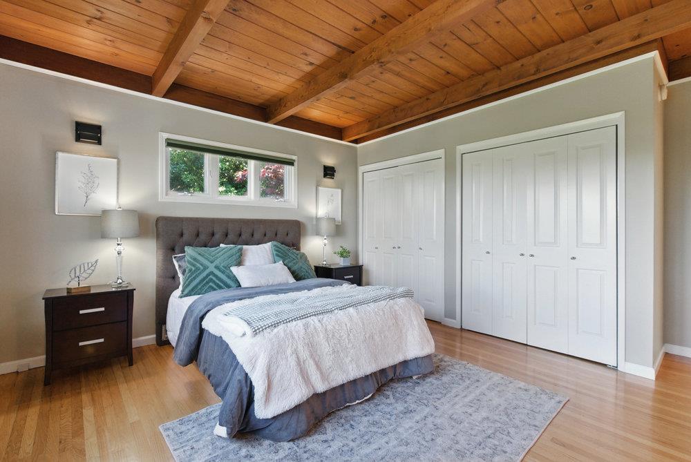 Detail Gallery Image 35 of 70 For 3225 Upper Lock Ave, Belmont,  CA 94002 - 3 Beds | 2/1 Baths