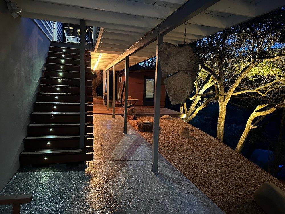 Detail Gallery Image 62 of 70 For 3225 Upper Lock Ave, Belmont,  CA 94002 - 3 Beds | 2/1 Baths