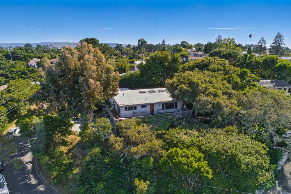 Detail Gallery Image 65 of 70 For 3225 Upper Lock Ave, Belmont,  CA 94002 - 3 Beds | 2/1 Baths