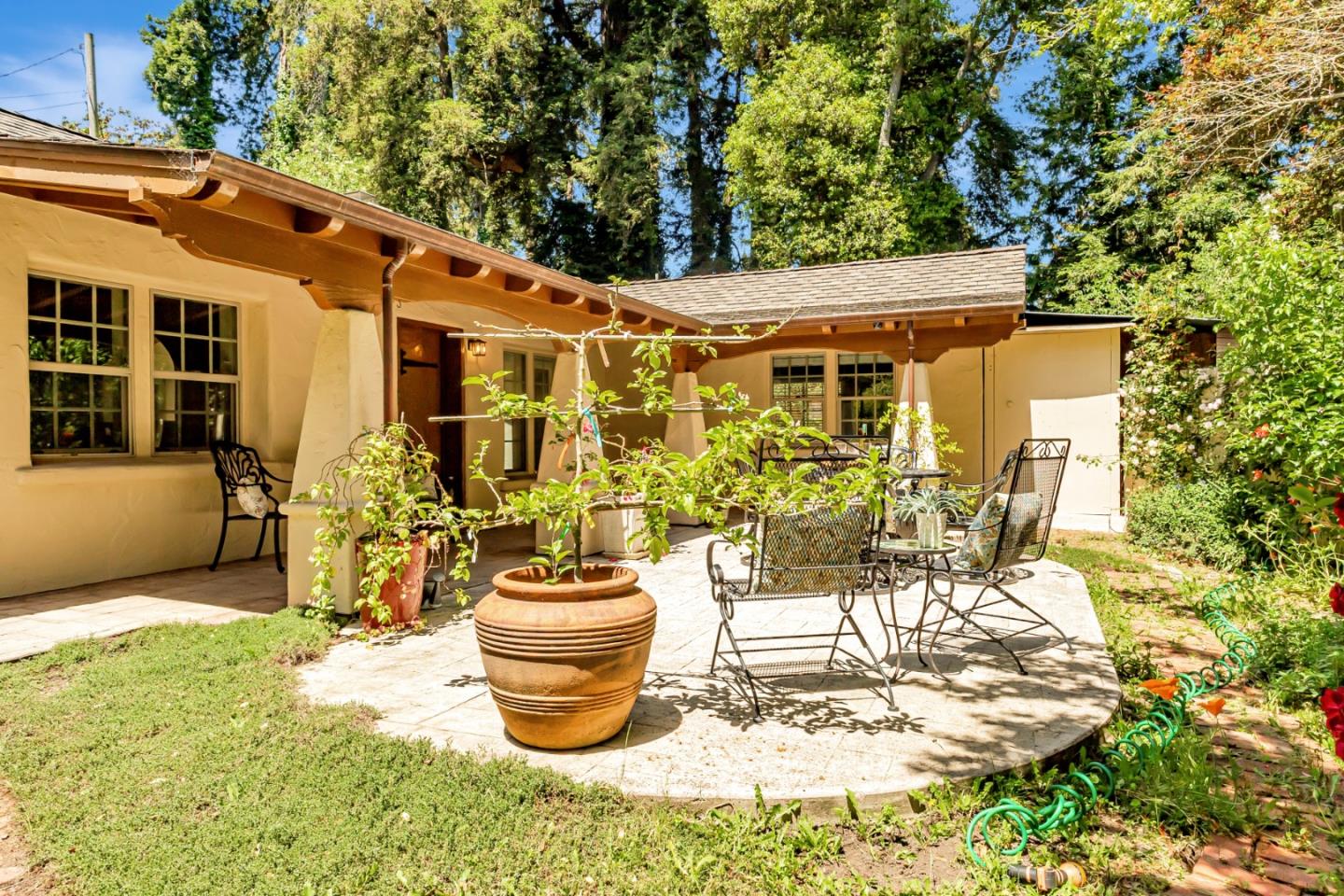 Detail Gallery Image 3 of 37 For 361 Moosehead Dr, Aptos,  CA 95003 - 3 Beds | 1 Baths