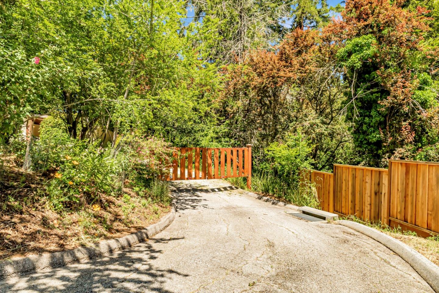 Detail Gallery Image 36 of 37 For 361 Moosehead Dr, Aptos,  CA 95003 - 3 Beds | 1 Baths