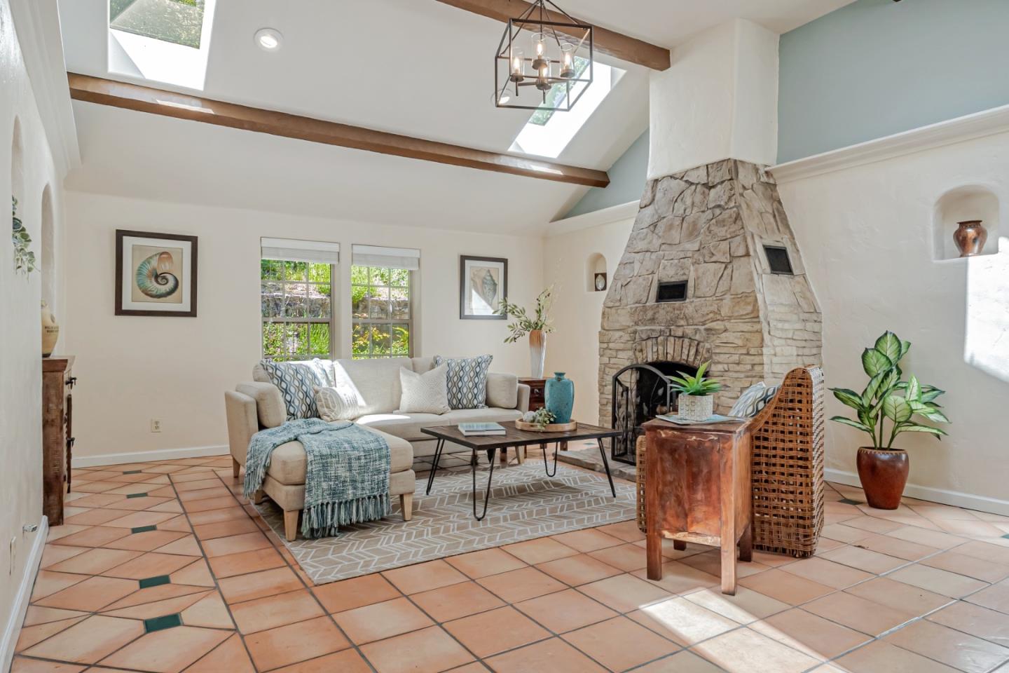 Detail Gallery Image 7 of 37 For 361 Moosehead Dr, Aptos,  CA 95003 - 3 Beds | 1 Baths