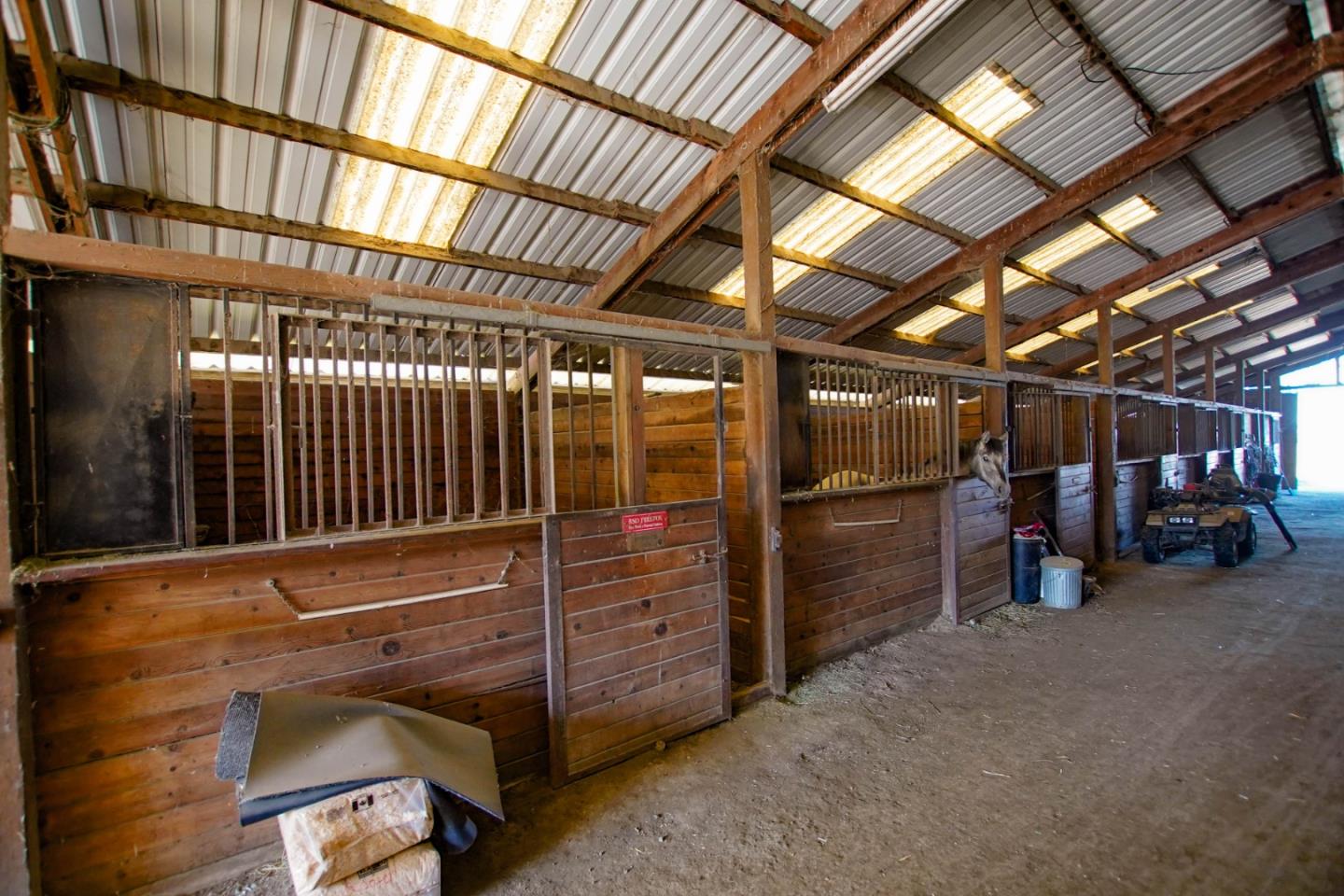 Detail Gallery Image 12 of 41 For 6200 Frye Ln, Hollister,  CA 95023 - – Beds | – Baths