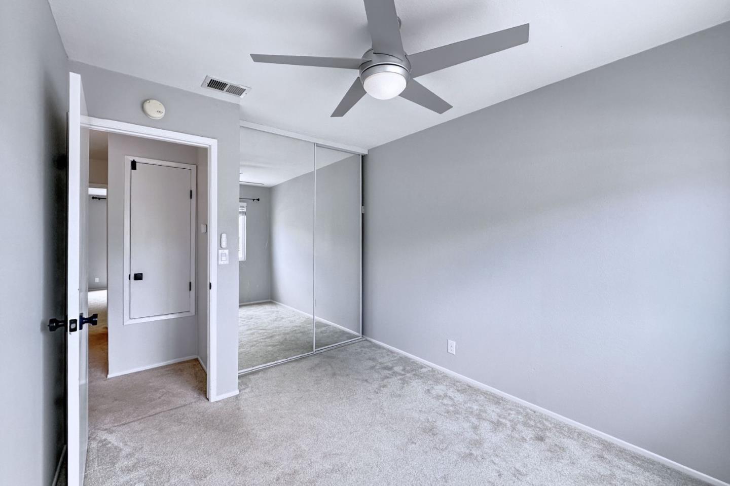 Detail Gallery Image 16 of 33 For 1249 Rosita Rd, Pacifica,  CA 94044 - 3 Beds | 2/1 Baths