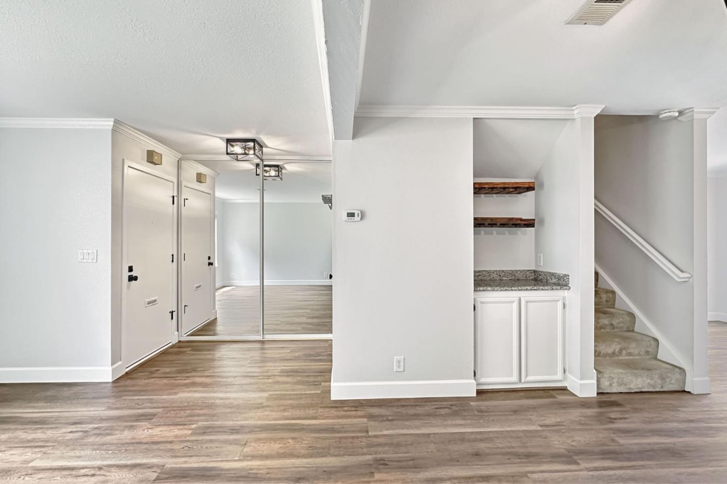 Detail Gallery Image 6 of 33 For 1249 Rosita Rd, Pacifica,  CA 94044 - 3 Beds | 2/1 Baths