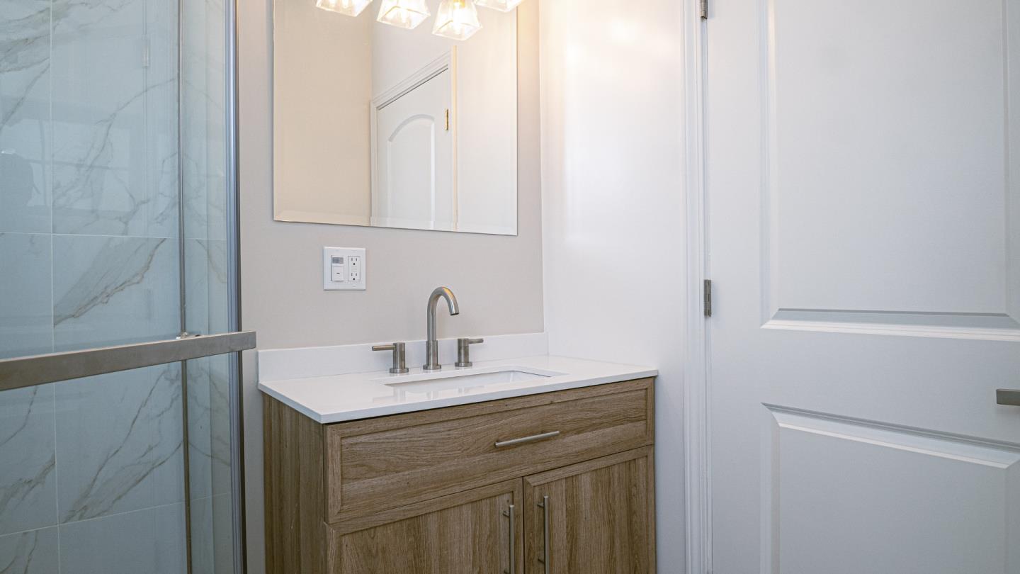 Detail Gallery Image 24 of 28 For 295 Murlagan Ave, Mountain View,  CA 94043 - 3 Beds | 2 Baths
