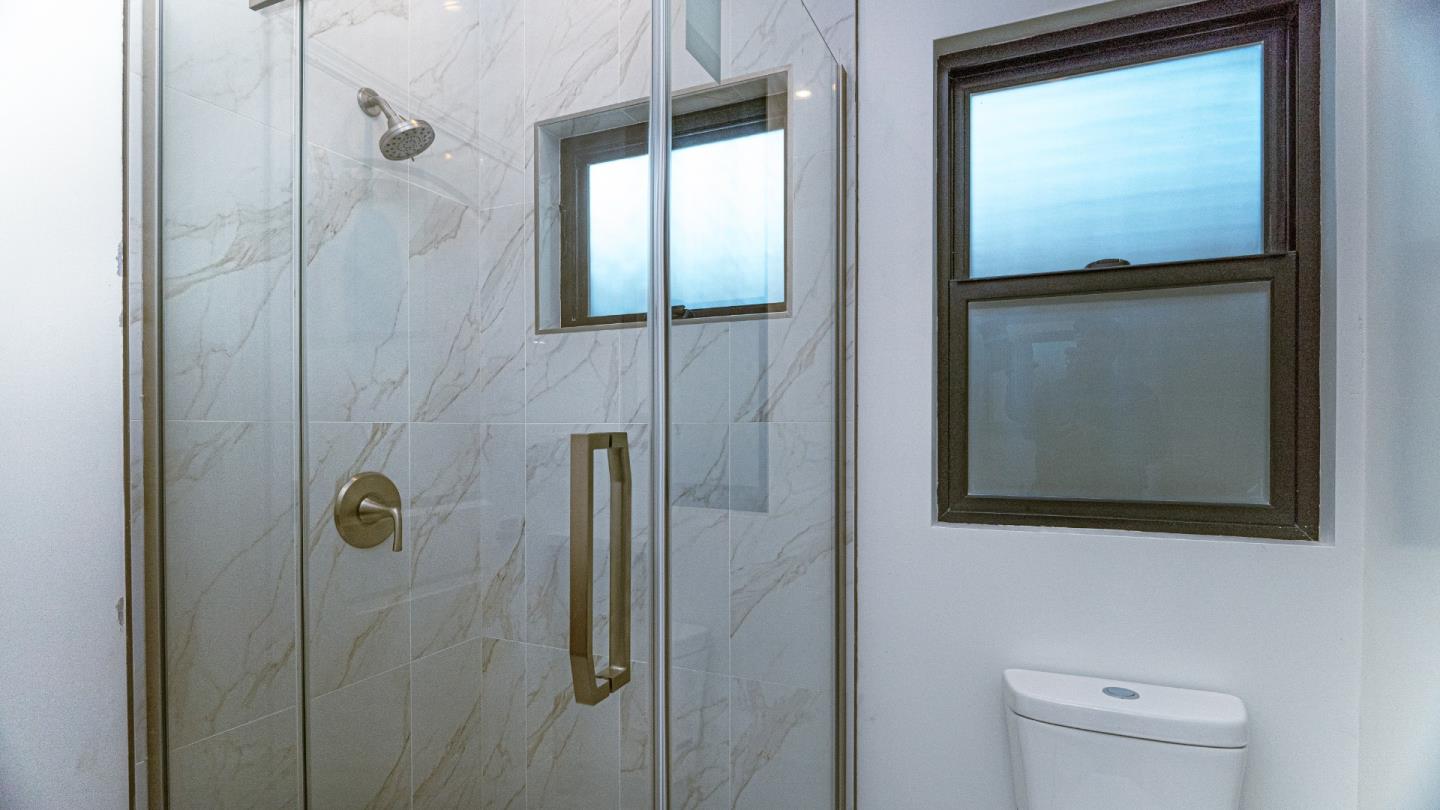 Detail Gallery Image 18 of 20 For 293 Murlagan Ave, Mountain View,  CA 94043 - 2 Beds | 2 Baths