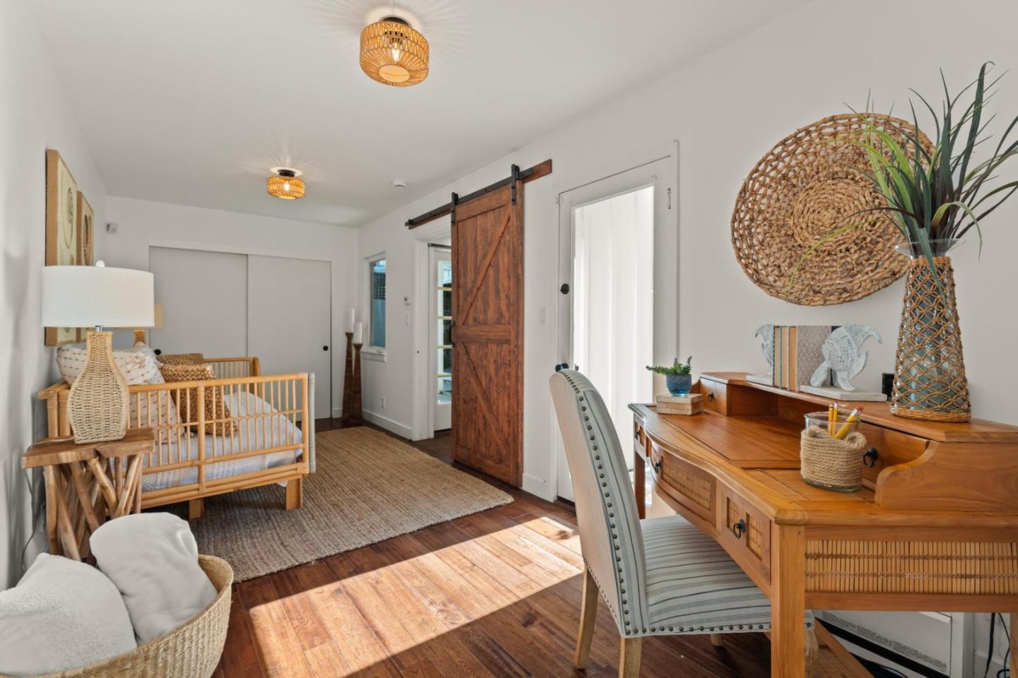 Detail Gallery Image 21 of 41 For 218 Buena Vista Ave, Santa Cruz,  CA 95062 - 3 Beds | 2 Baths